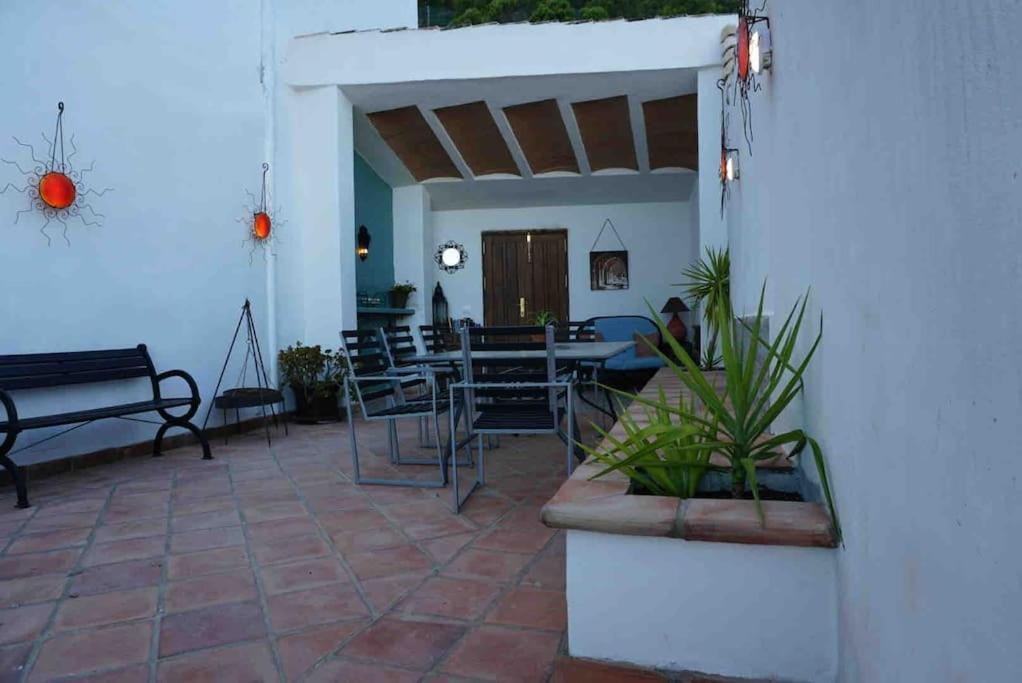 Eagles Nest - Massive Townhouse With Pool With Outstanding Views Villa Algodonales Exterior photo